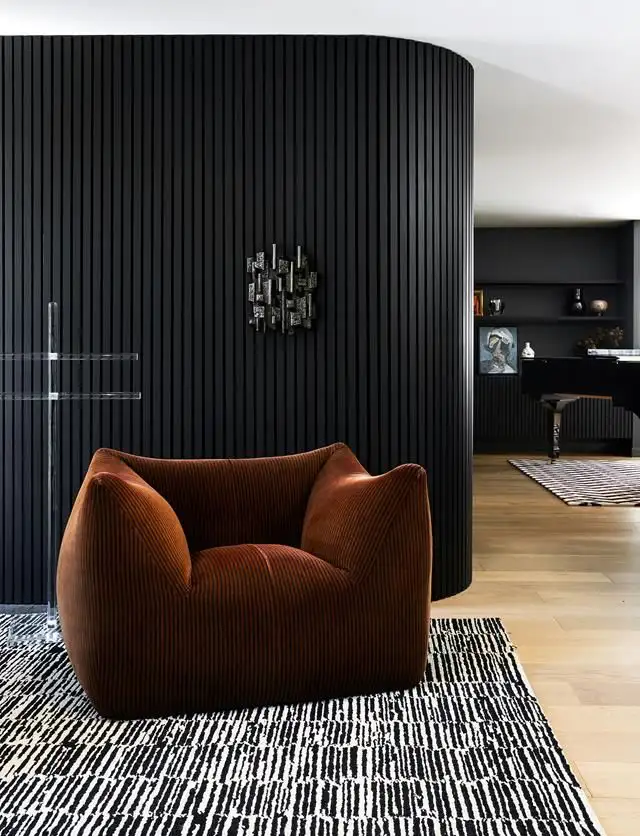 The Lounge Chair